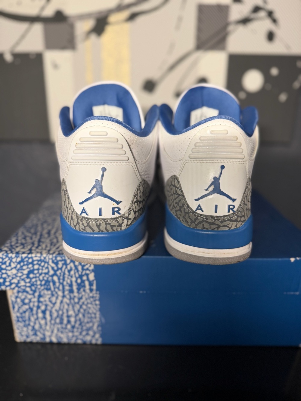 Air Jordan 3 Inspired Men’s White & Blue Basketball Sneakers - Picture 4 of 6